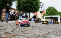 Tor WRC z modelami RC na rynku w Gniewkowie