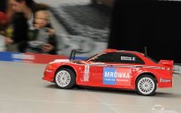 Modele zdalnie sterowane BMW i Mitsubishi na otwarciu Galerii Mrówka w Ciechanowie
